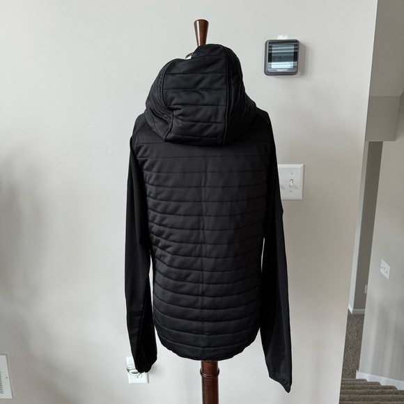 Zyia Shiny Quilted Full Zip Hooded Light-Weight Athletic Jacket - Picture 4 of 9